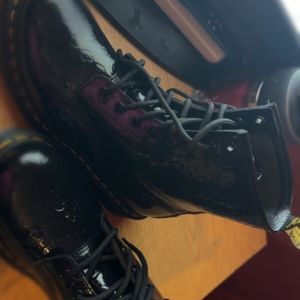 Black leather platform Dr martens
